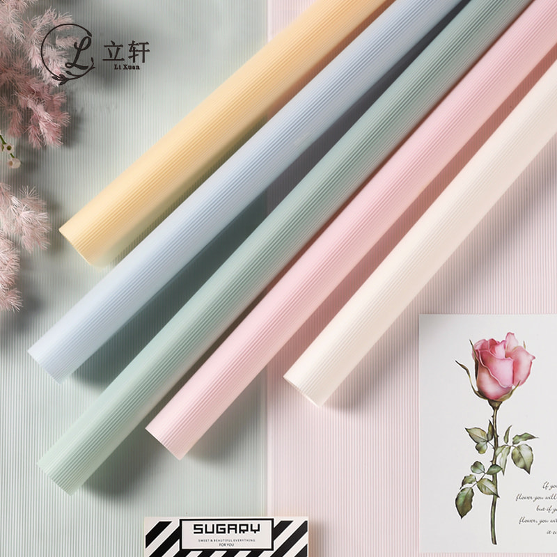 Filem Pembungkusan Bunga Corak Menegak Warna Pepejal Garis Jerebu MYHC-04